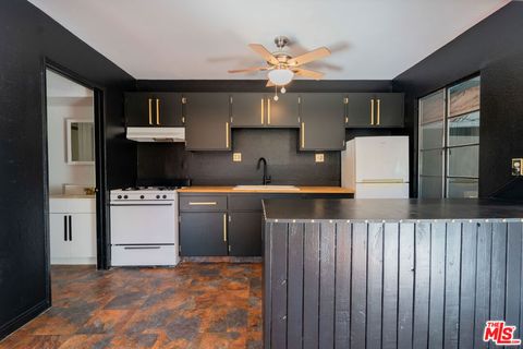 Photo of 1323 N OLIVE Drive #23G, Los Angeles, CA 90069 (MLS # 26673091)