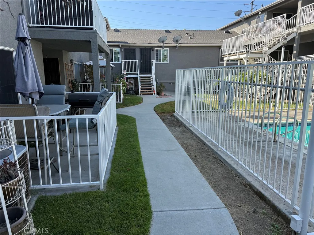 La Habra, California 90631, United States, 2 Bedrooms Bedrooms, ,2 BathroomsBathrooms,Residential,Active,210932