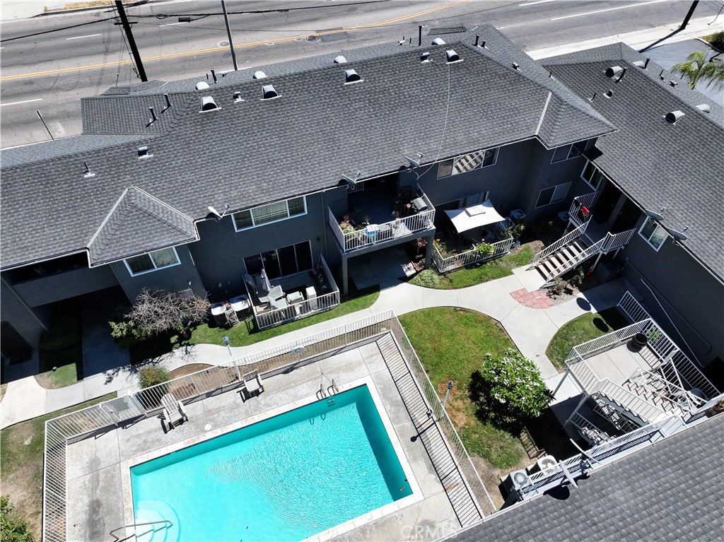 601 S Euclid Street 4