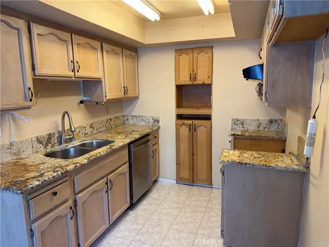 601 S Euclid Street Unit 4, La Habra, CA 90631 - MLS#: RS25196901