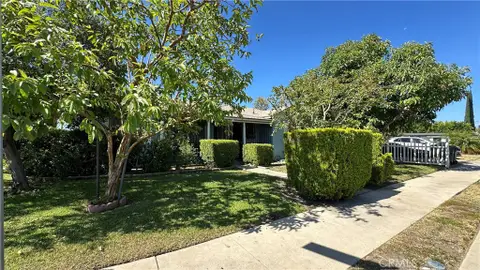 MLS: SR26145706