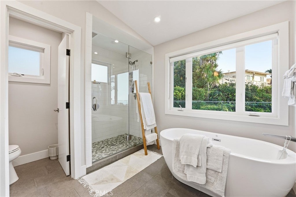 3078 Zell, Laguna Beach CA 92651 - Photo 9
