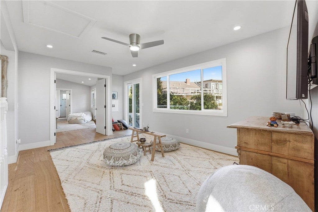3078 Zell, Laguna Beach CA 92651 - Photo 10