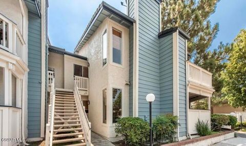 Photo of 2486 Pleasant Way #B, Thousand Oaks, CA 91362 (MLS # 226001925)