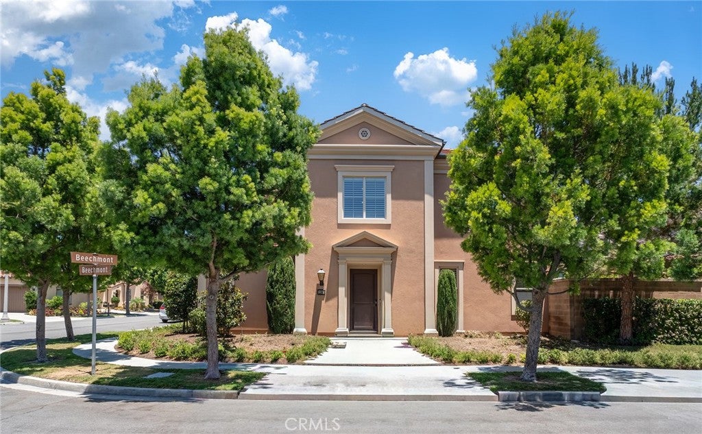 104 Beechmont