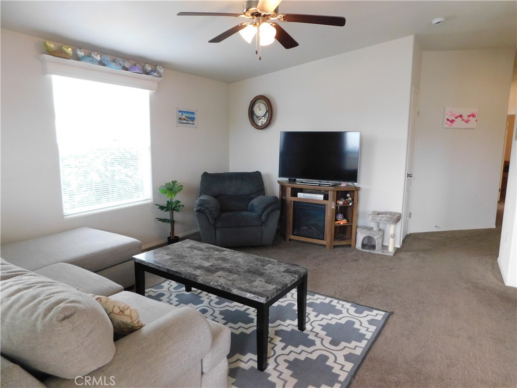 2200 W WILSON 54