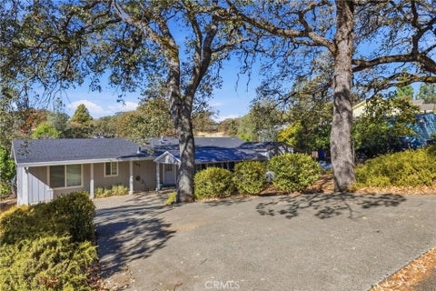 Photo of 555 Silver Leaf Drive, Oroville, CA 95966 (MLS # PA26224884)