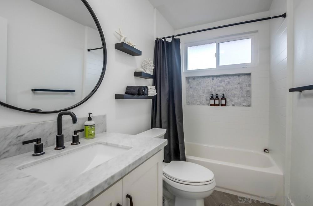 Del Mar - Residential