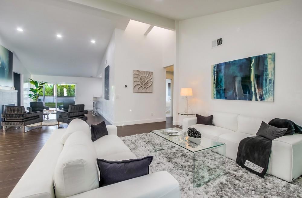 Del Mar - Residential