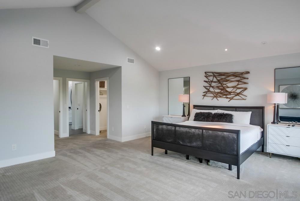 Del Mar - Residential