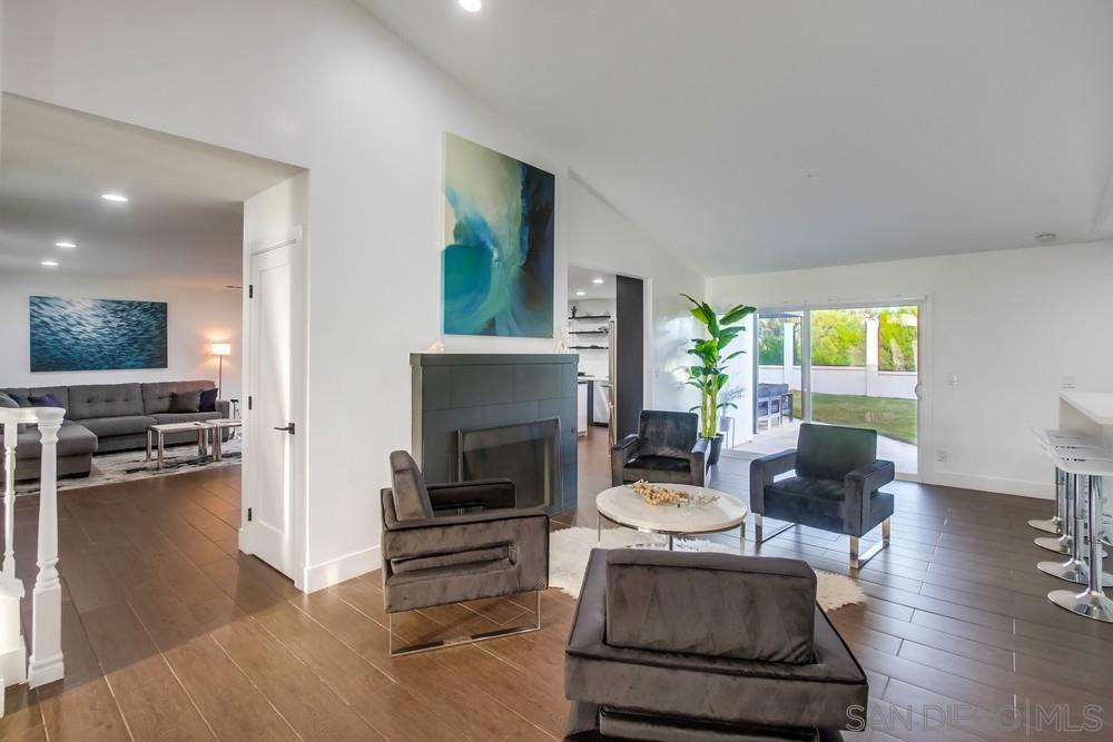 Del Mar - Residential