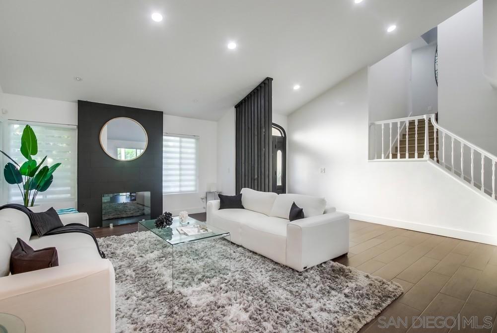 Del Mar - Residential