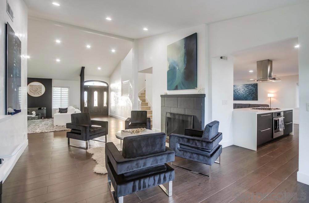 Del Mar - Residential