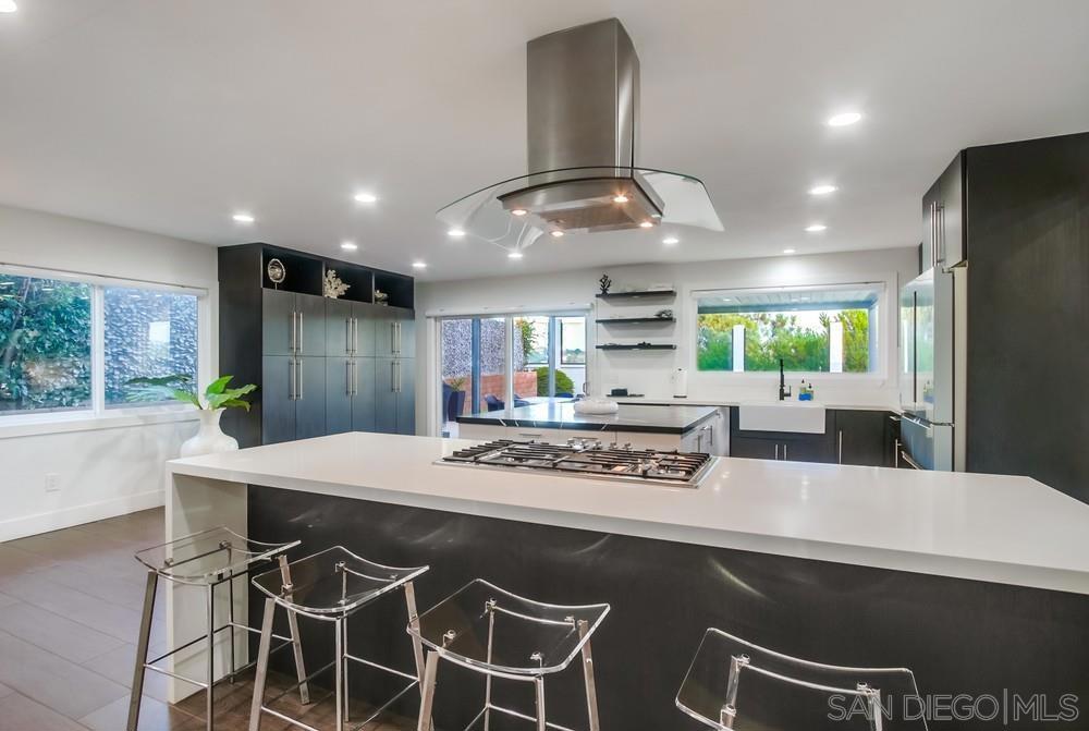 Del Mar - Residential