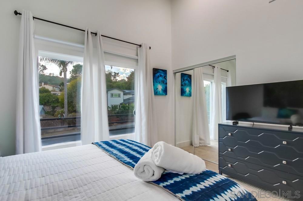 Del Mar - Residential