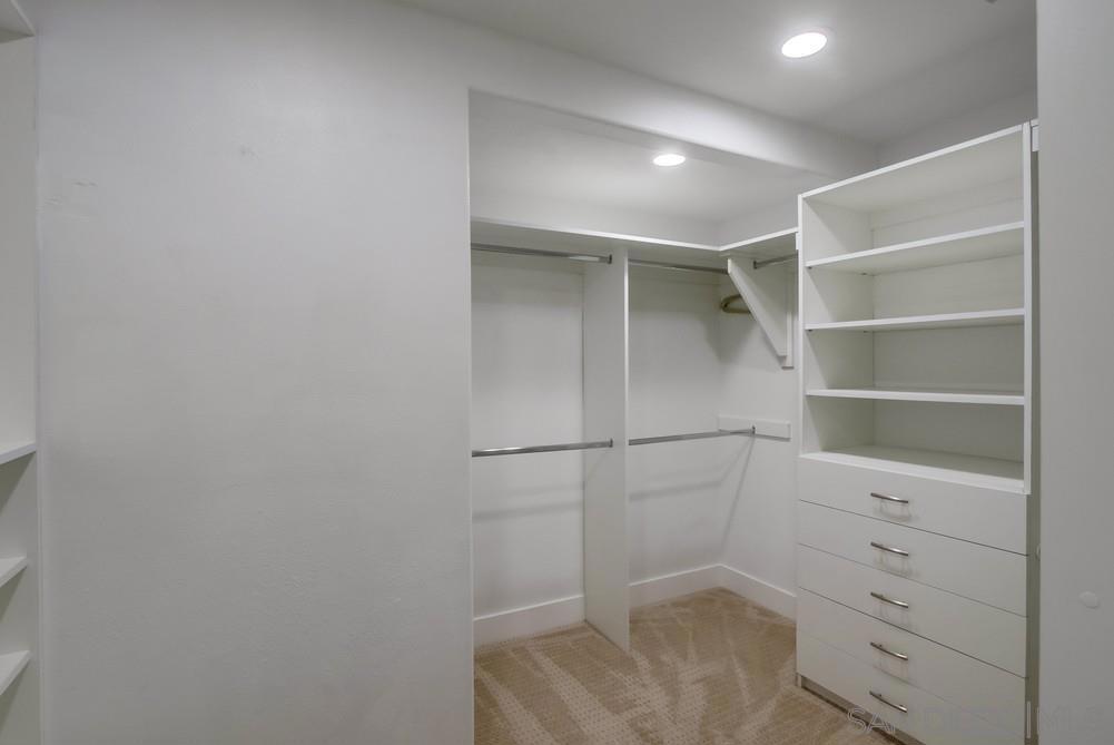 Del Mar - Residential