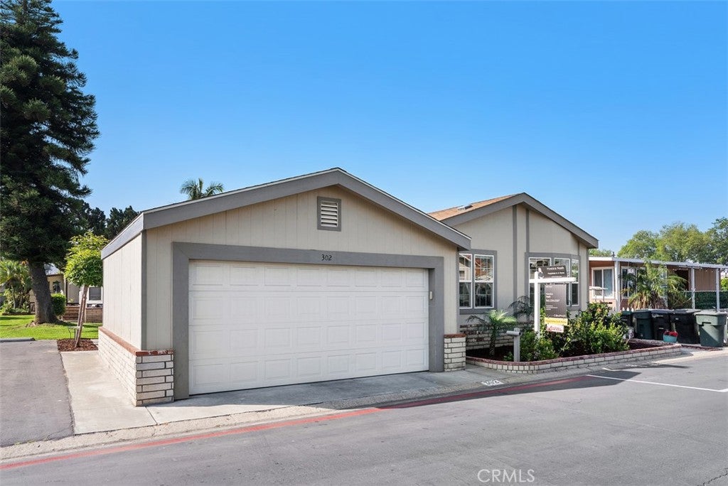 5815 E La Palma Ave Avenue E 302