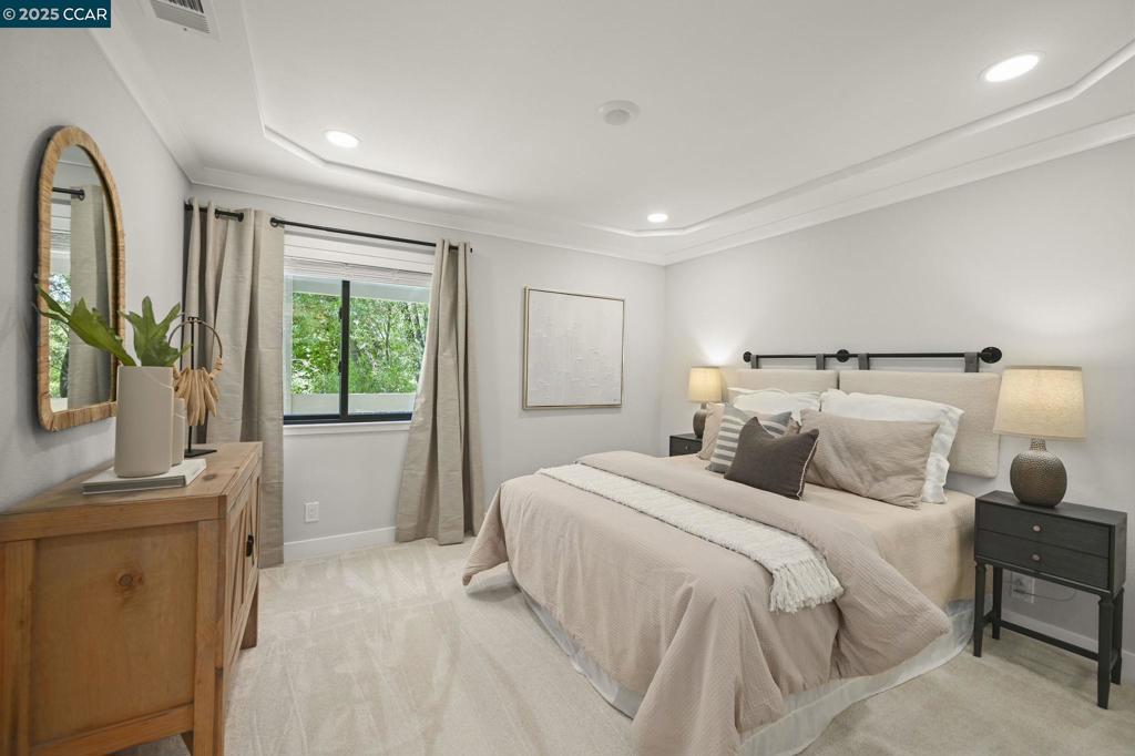 ROSSMOOR - Residential
