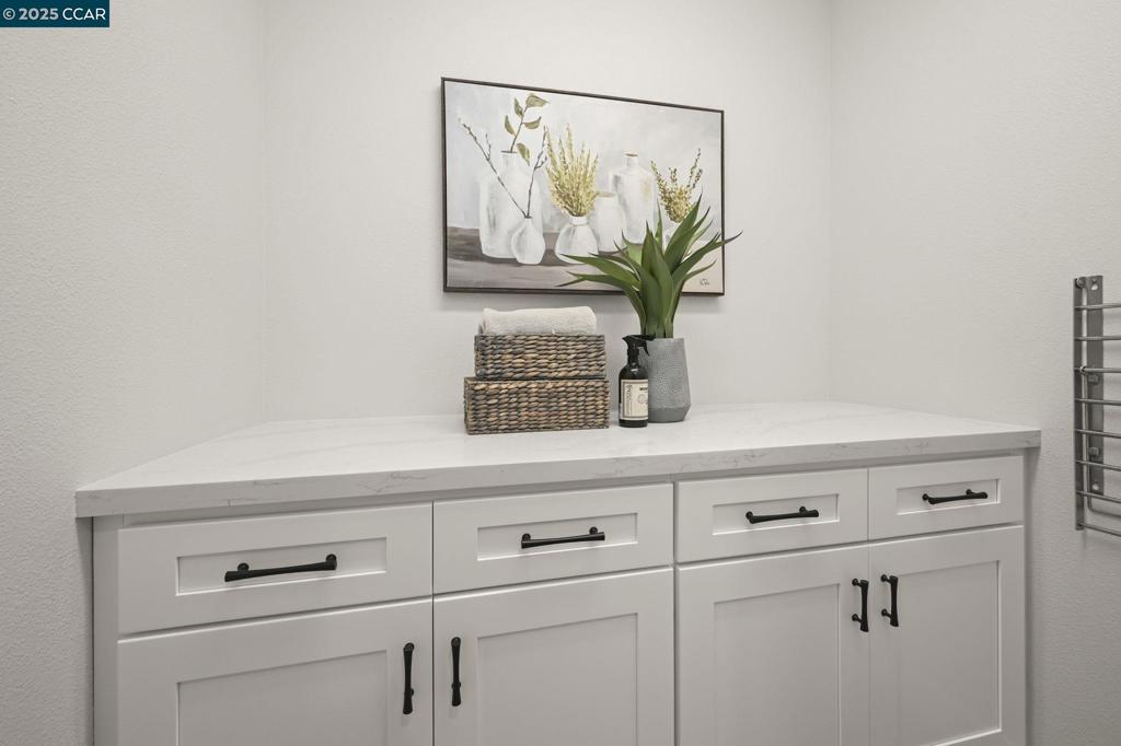 ROSSMOOR - Residential