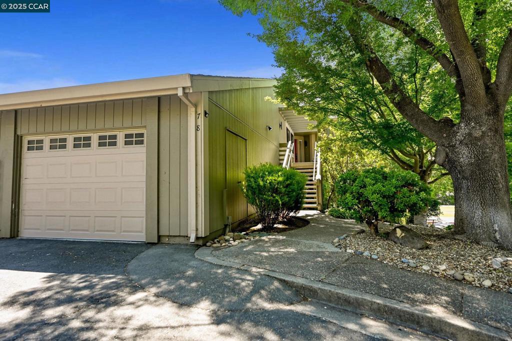 ROSSMOOR - Residential