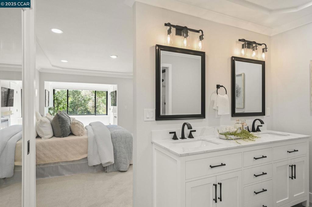 ROSSMOOR - Residential