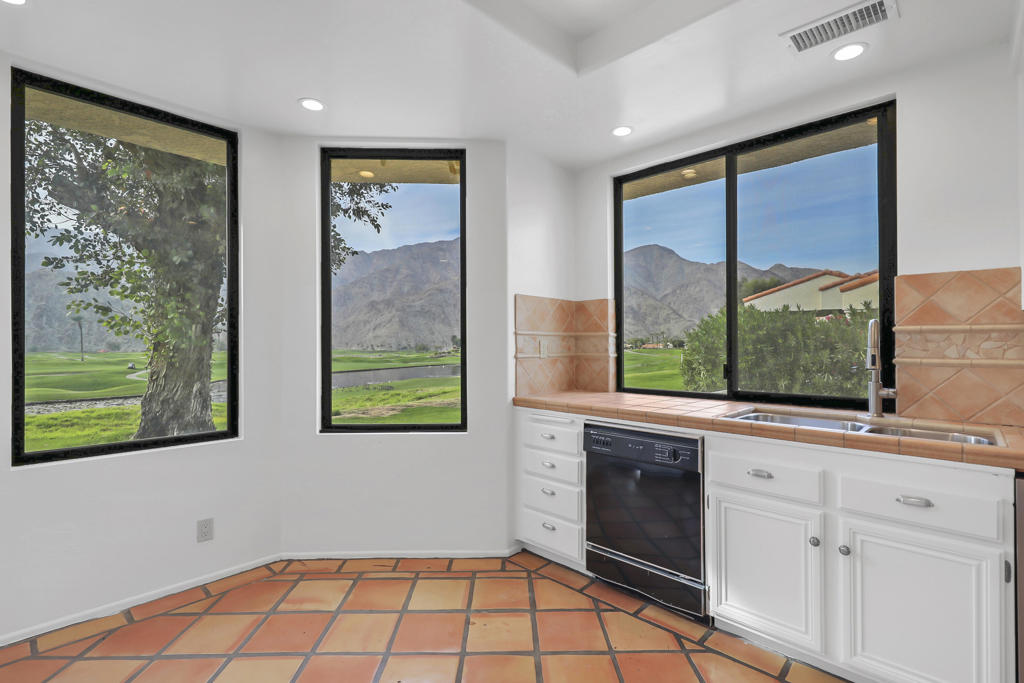 Santa Rosa Cove Coun - Residential