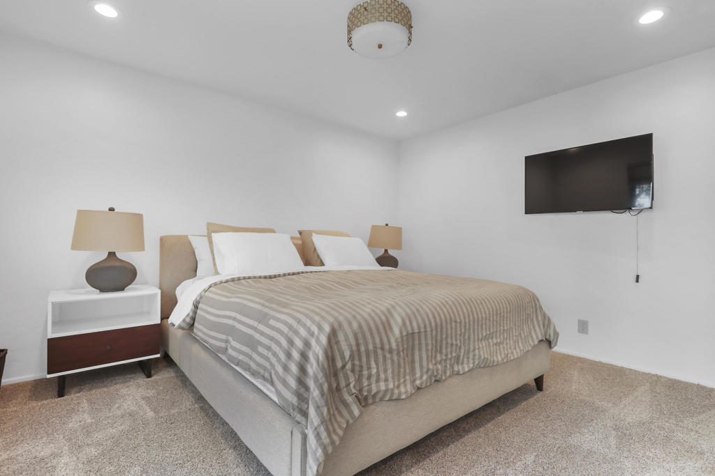 Santa Rosa Cove Coun - Residential