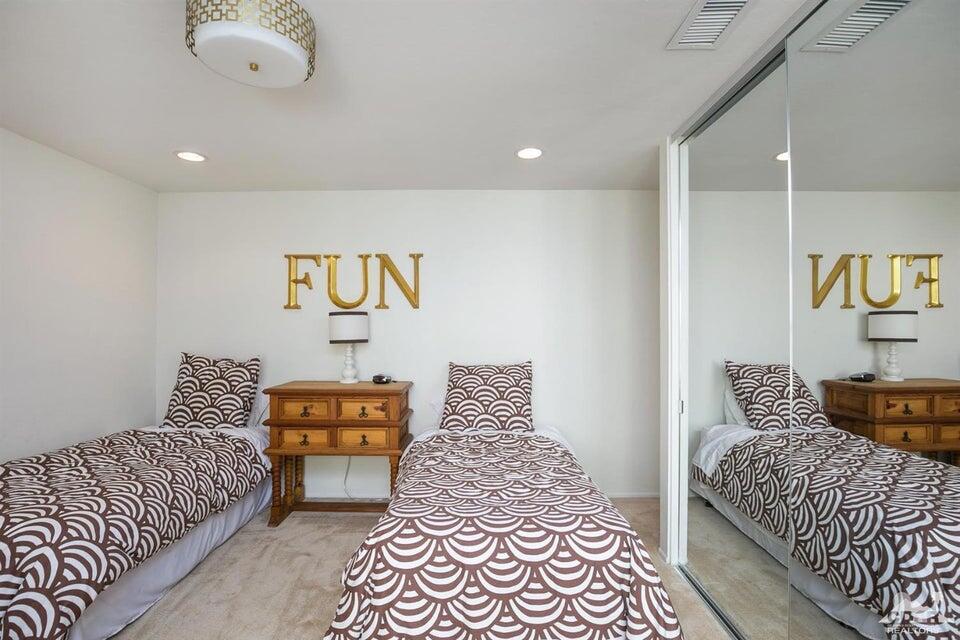 Santa Rosa Cove Coun - Residential