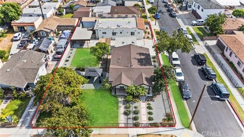 5304 Carmelita Avenue Maywood CA 90270