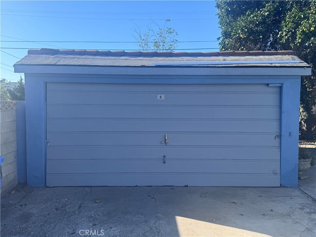 1150 W 64th Street