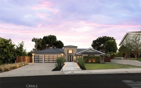 Photo of 24852 Buckboard Lane, Laguna Hills, CA 92653 (MLS # OC26132379)