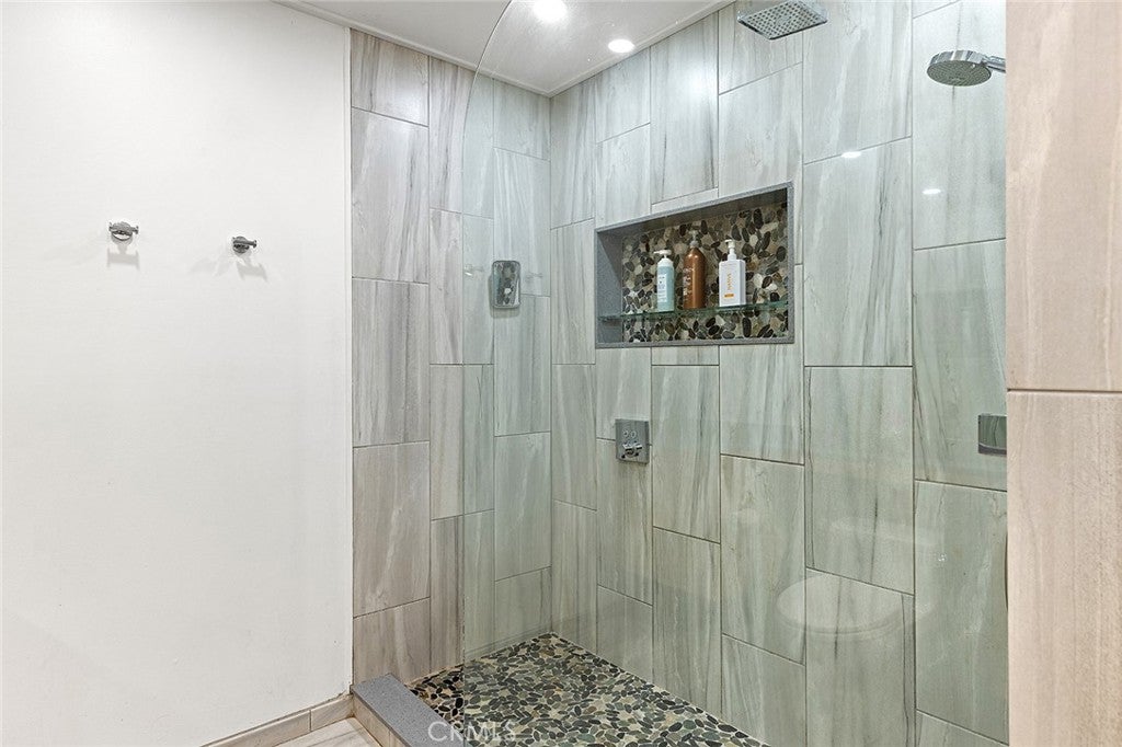 24852 Buckboard Lane, Laguna Hills CA 92653 - Photo 20