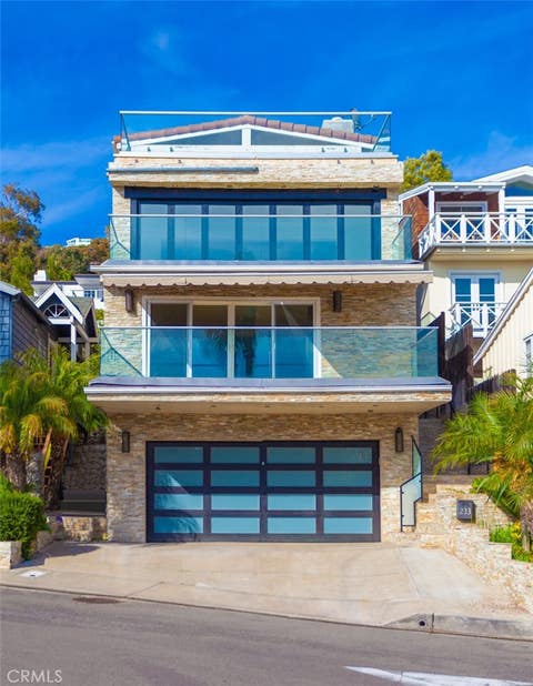 Photo of 2808 Terry Rd RD, Laguna Beach, CA 92651 (MLS # OC26166423)
