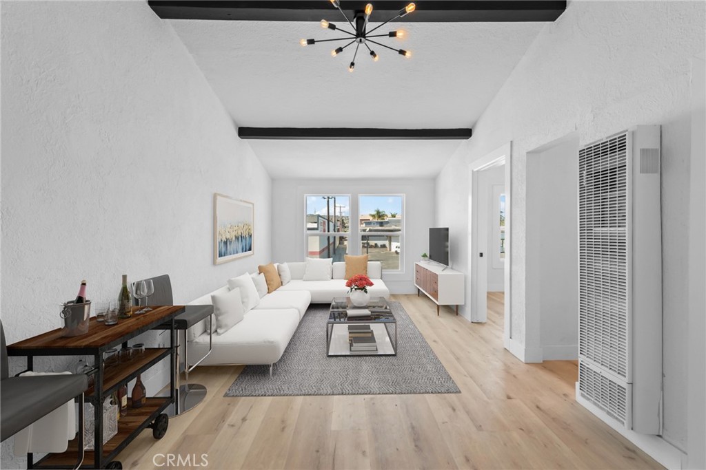 2626 E Anaheim