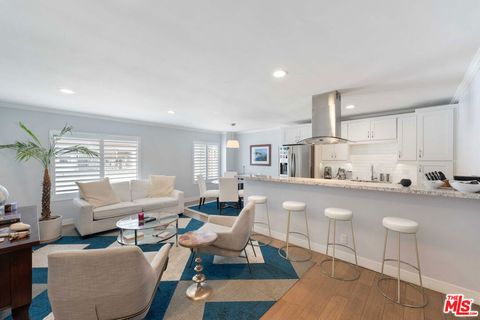 Photo of 933 11th Street #21, Santa Monica, CA 90403 (MLS # 26832711)