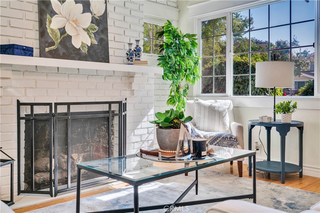 511 Unit 1&2 Alvarado Street