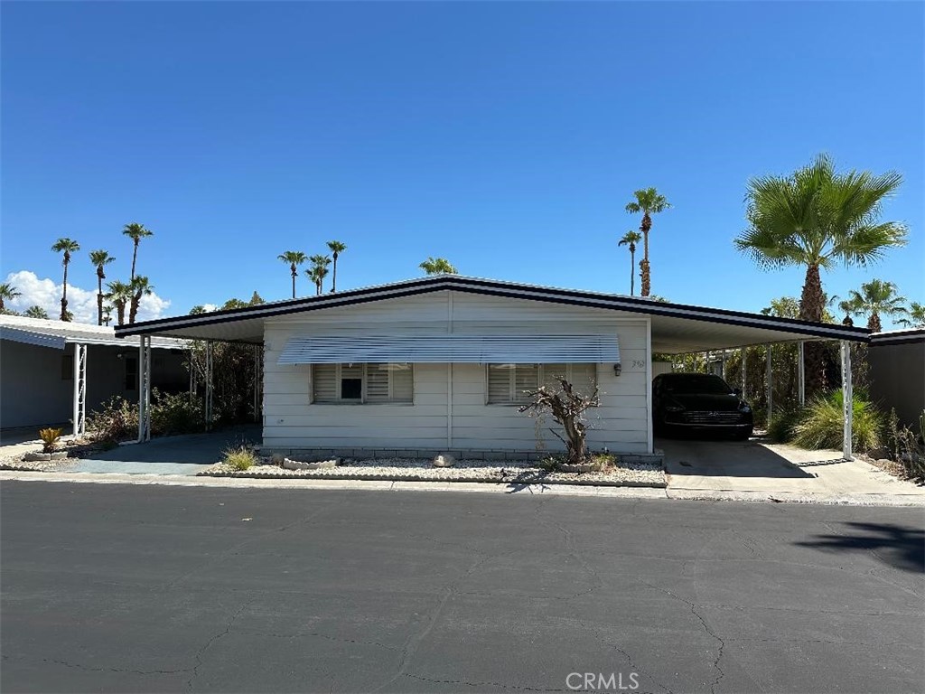 2 Bedroom, 2 bath mobile home / manufactured home for rent in a well kept Senior gated community, with pools and tennis courts. There is a carport capable of covering 2 cars. New flooring throughout the home. Bedrooms have ceiling fans, and the house has central air and heat as well. Perfect location near shopping, dining, and entertainment. You can walk to all amenities.