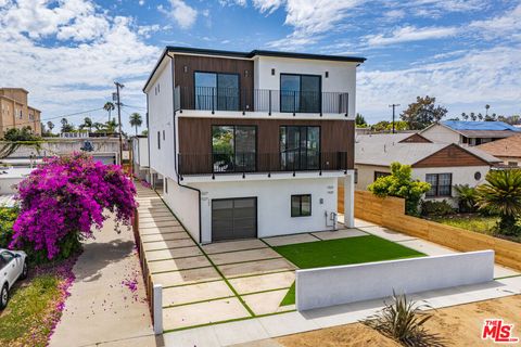 Photo of 1525 S Carmelina Avenue #1525, Los Angeles, CA 90025 (MLS # 26781247)