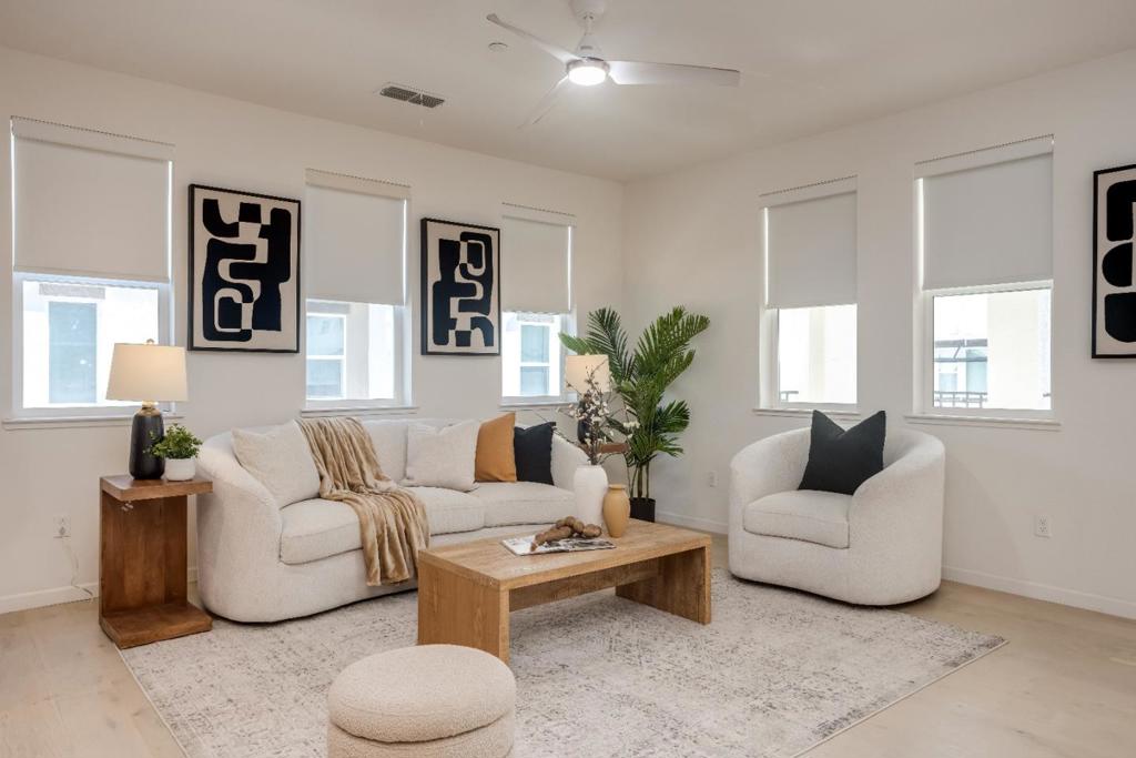 2729 Ginoso Court 6