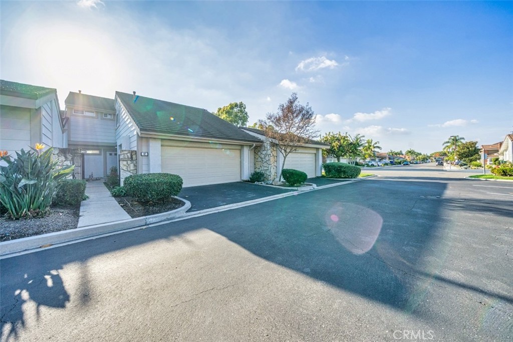 Creekside (CK) - Residential Lease