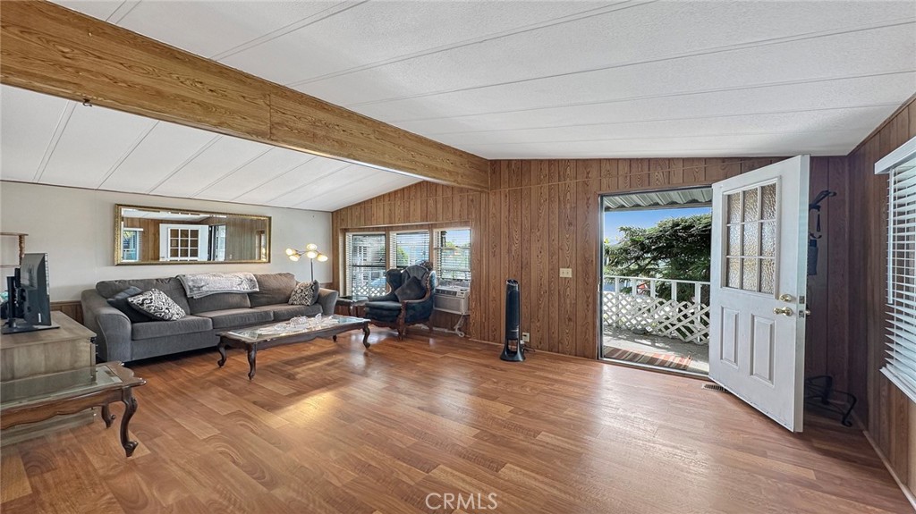 1750 W Lambert Road 39