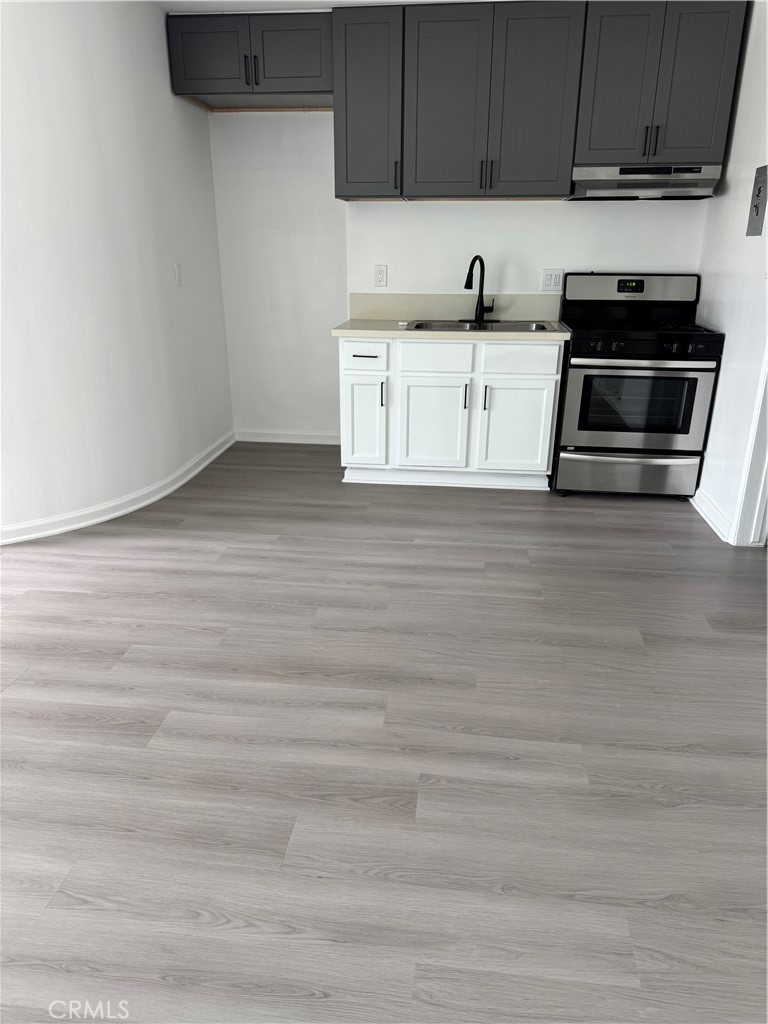 12221 Peacock Court 4