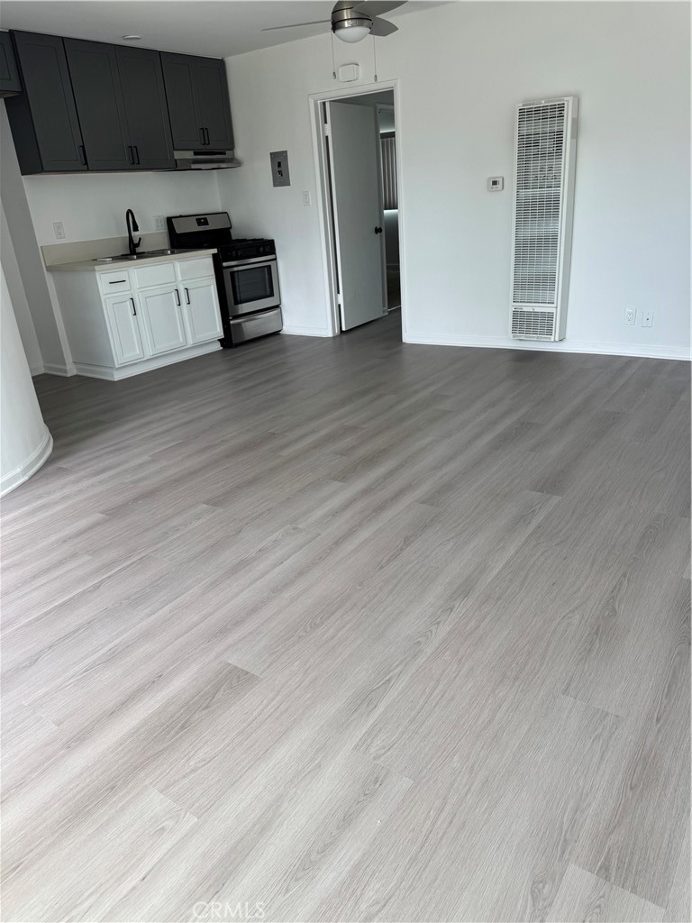 12221 Peacock Court 4