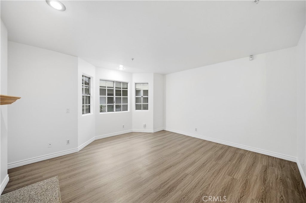 1230 Elm Avenue G