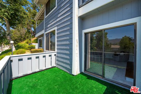 Tiny photo for 29125 Thousand Oaks Boulevard #D, Agoura Hills, CA 91301 (MLS # 26658513)