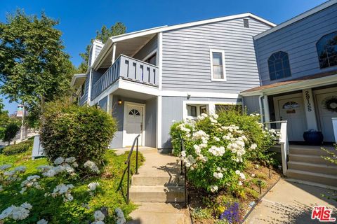 Tiny photo for 29125 Thousand Oaks Boulevard #D, Agoura Hills, CA 91301 (MLS # 26658513)