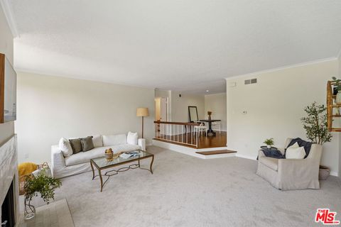 Tiny photo for 29125 Thousand Oaks Boulevard #D, Agoura Hills, CA 91301 (MLS # 26658513)