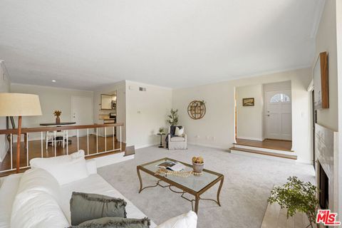 Tiny photo for 29125 Thousand Oaks Boulevard #D, Agoura Hills, CA 91301 (MLS # 26658513)