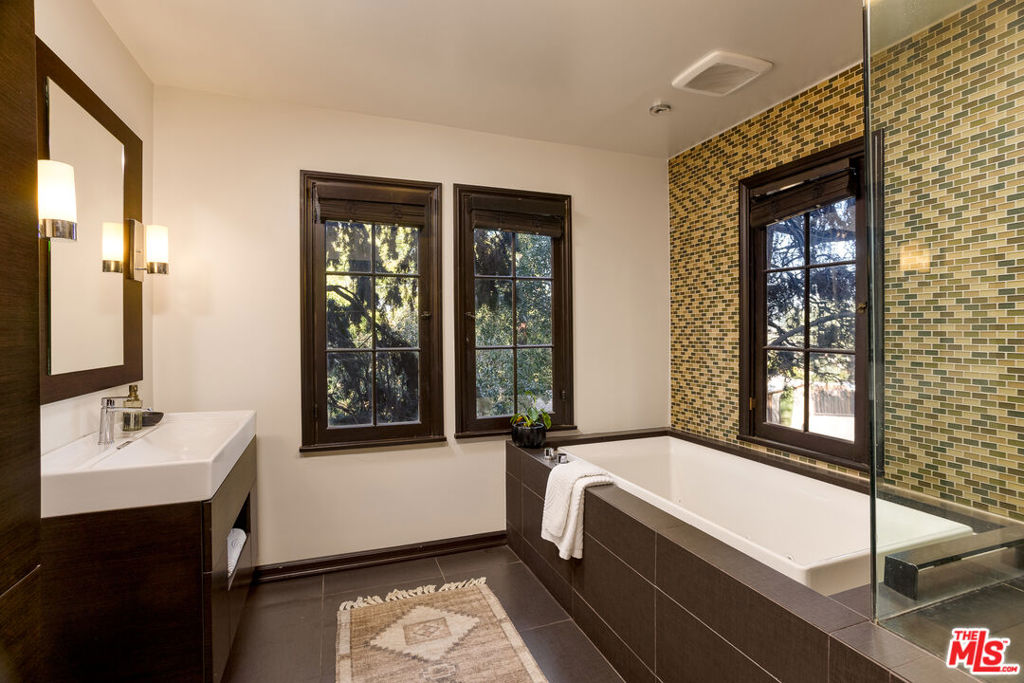 Mt. Angelus - Residential