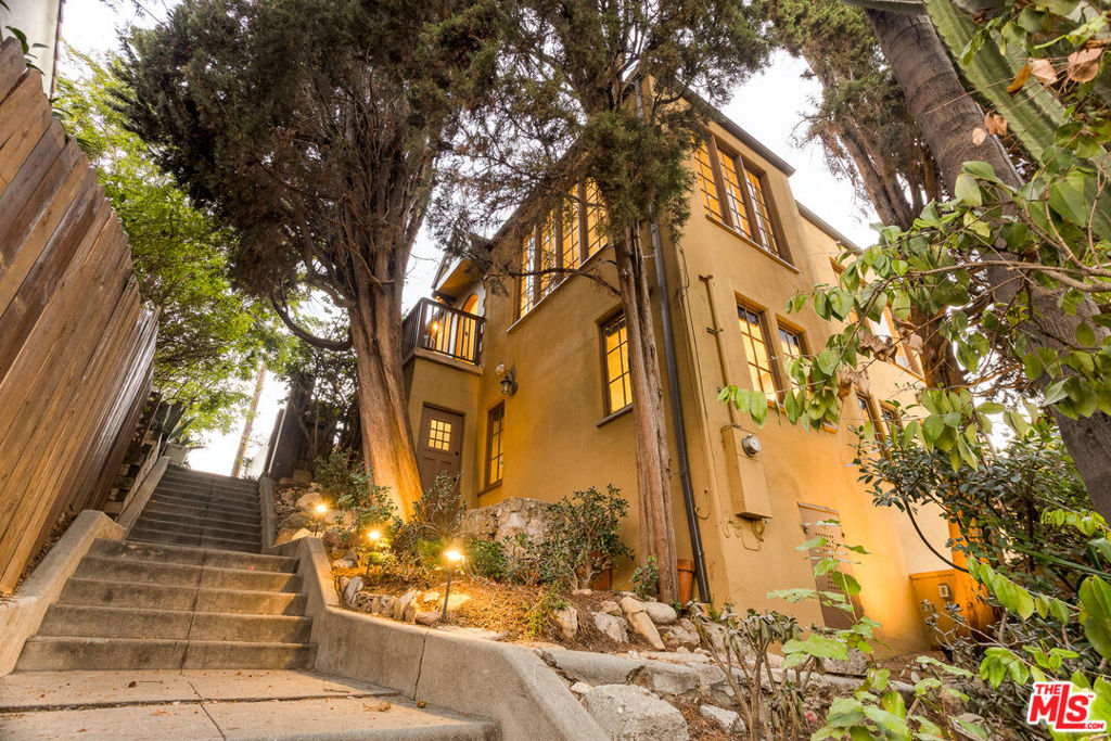 Mt. Angelus - Residential